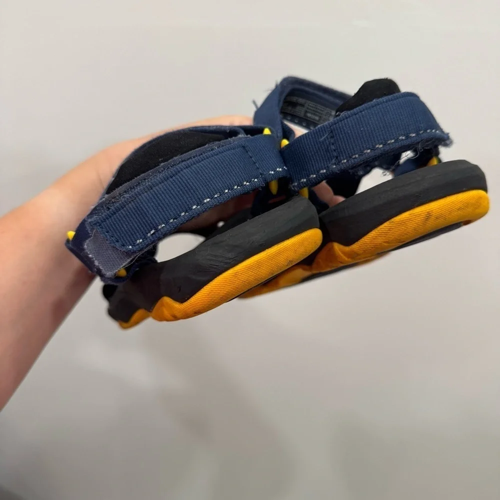 Teva Youth Hurricane XLT 2 Sandal Hiking Outdoor Watershoes Size 6 Blue Yellow